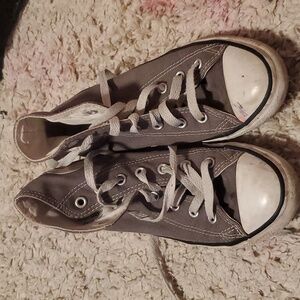 Grey converse hightop kids sneakers